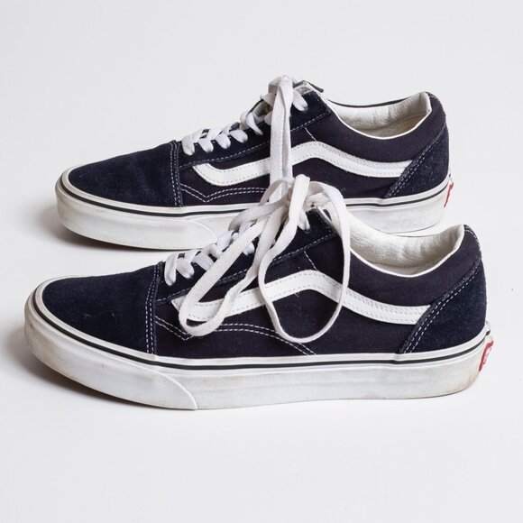 Vans Black and White Old Skool Suede/Canvas Sneakers Women's 9, Men's 7.5 - Picture 5 of 11